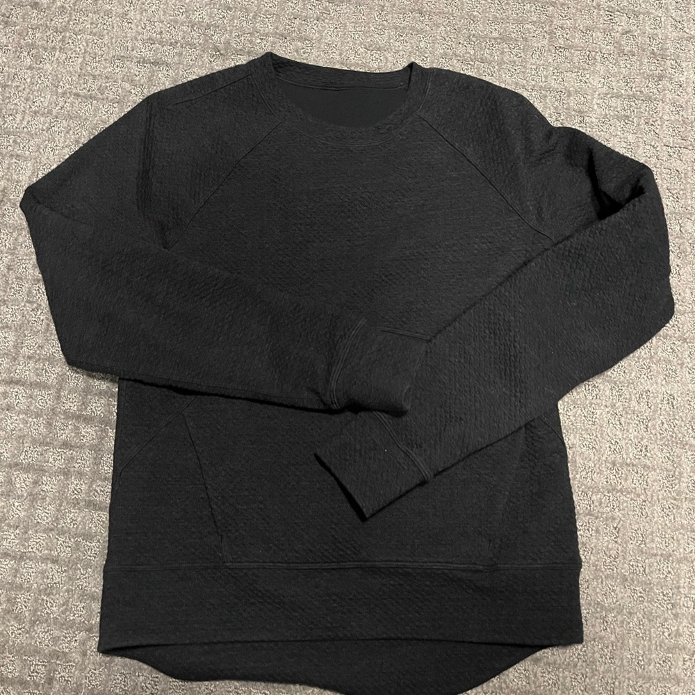 Lululemon crewneck sweatshirt
